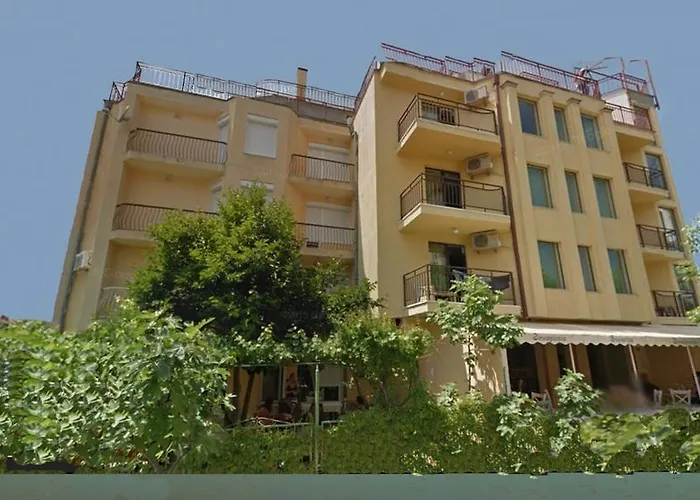 Apartments Primorsko * Primorsko