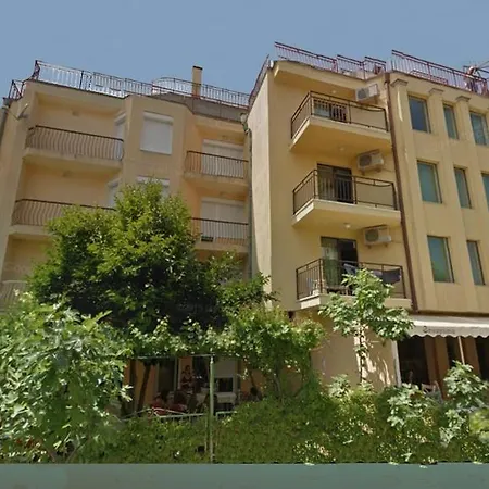 Apartment House Europa * Primorsko